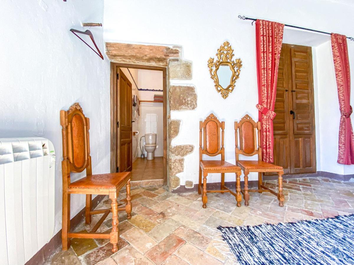 Casa Rural Sant Petrus De Madrona Pinell de Solsones Exterior foto
